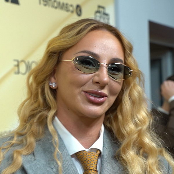     О жеребцах Анны Асти расскажет «Светская хроника»