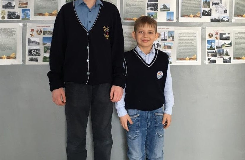 В Ростовской области двое мальчишек вытащили бабушку из ямы со снегом и ледяной водой – никто из взрослых женщине не помог…