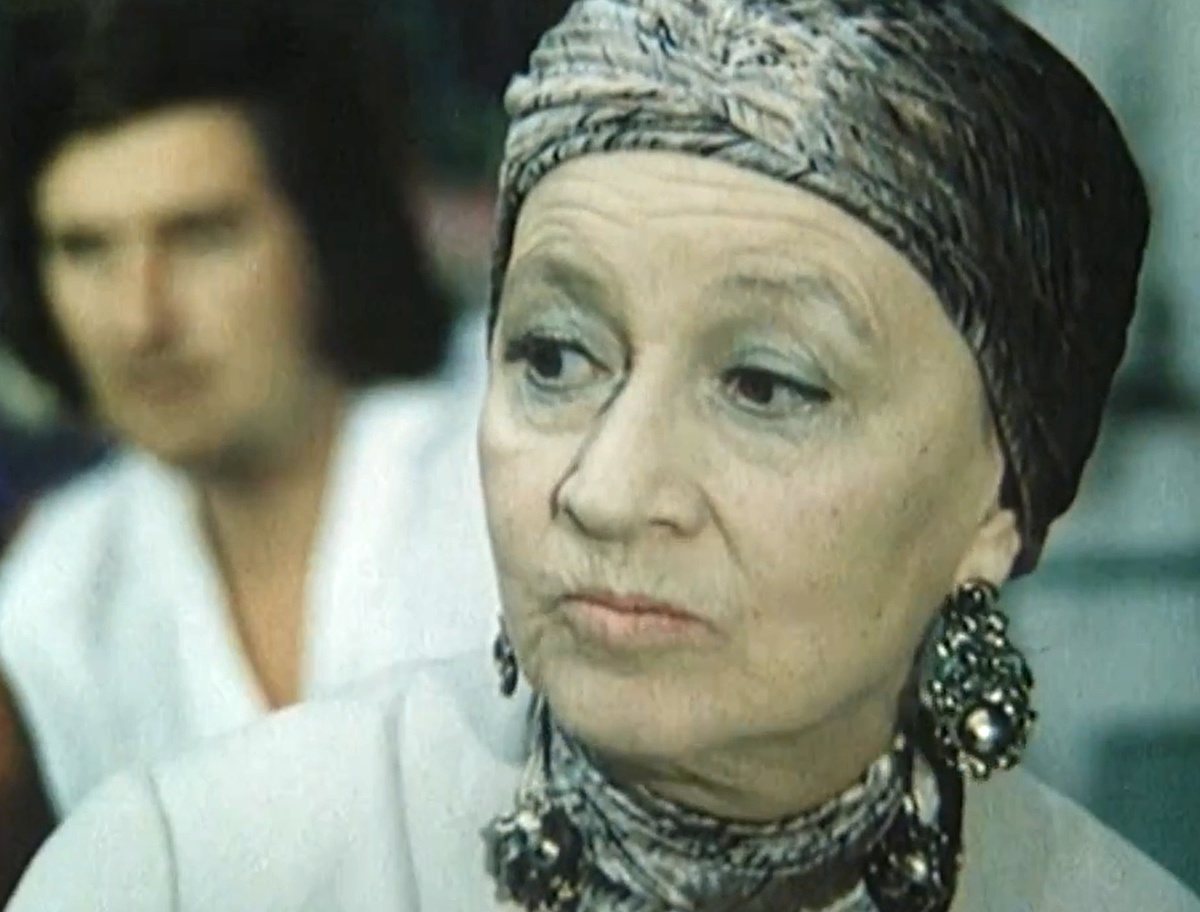 Кадр из кинофильма "Бегство мистера Мак-Кинли", Михаил Швейцер, сценарист Леонид Леонов, композитор Исаак Шварц (скриншот)