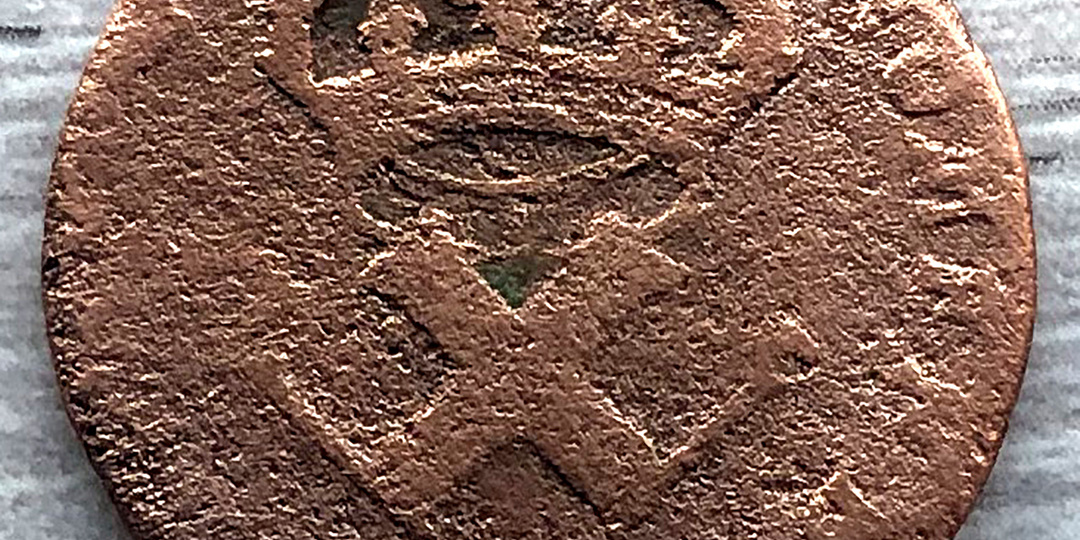 Монеты Гваделупы и Мартиники.