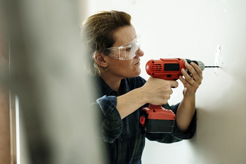 Скандальные последствия ремонта квартиры: когда точно придется заплатить соседям