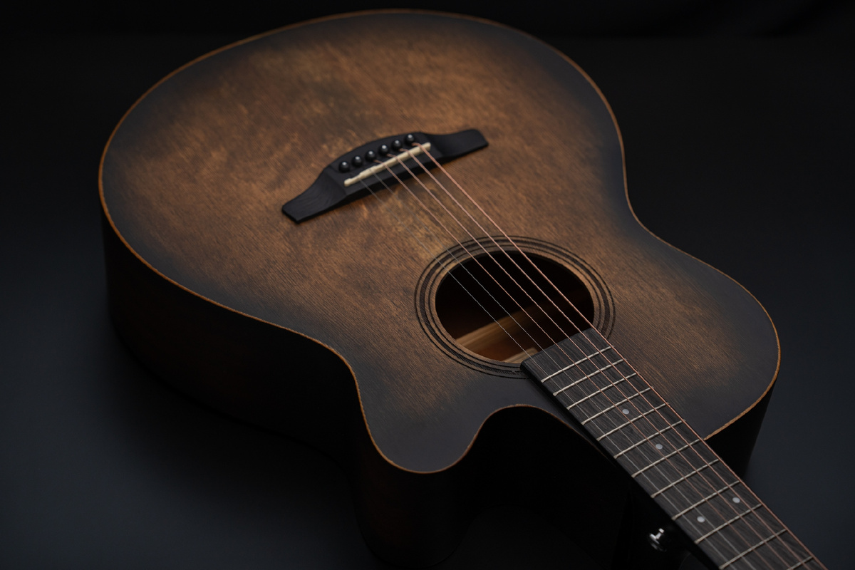 Акустическая гитара Shinobi S70