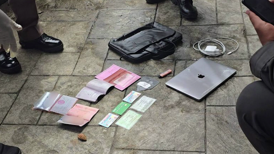 Фотография найденных вещей 