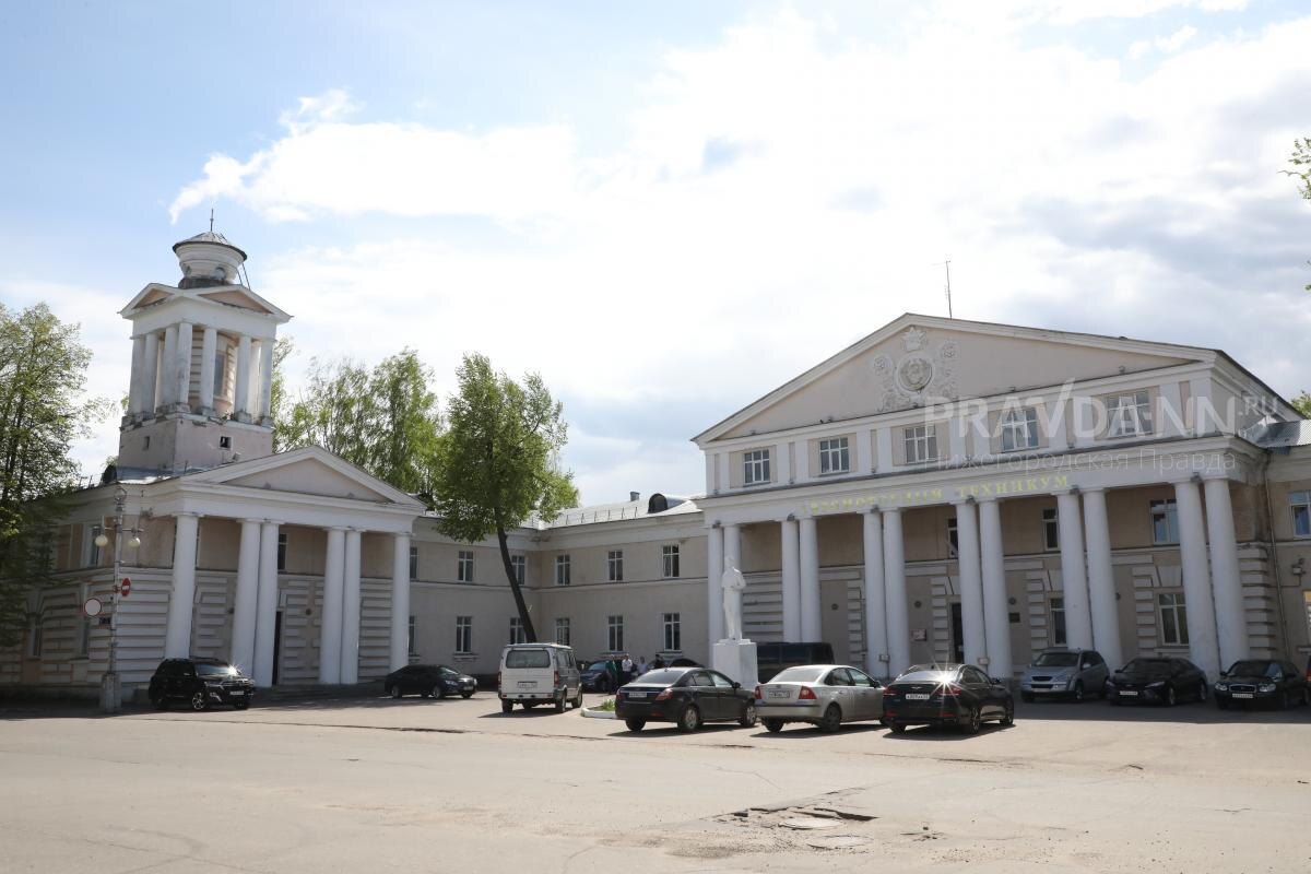    Город постепенно меняется к лучшему