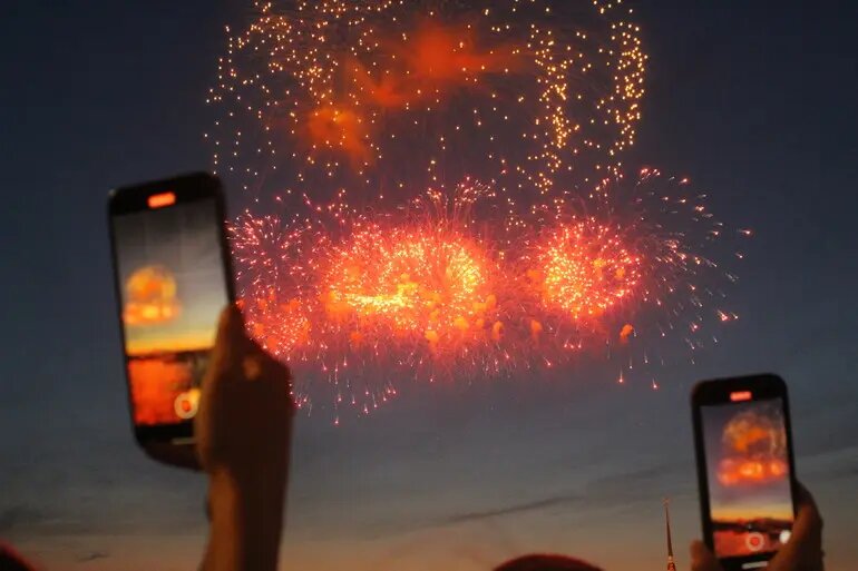    Салют. Фото: Мойка78/ Надежда Цветкова