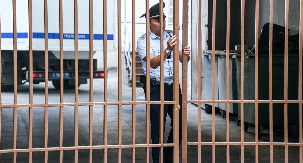 У экс-начальника полиции Краснодара и его жены требуют изъять активы на ₽3 млрд