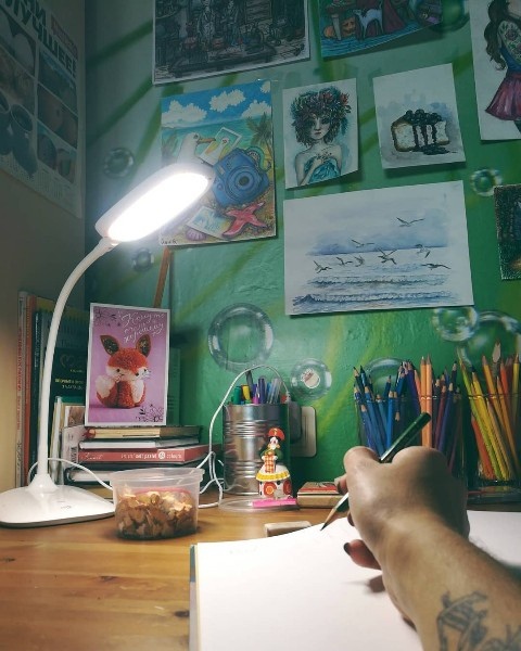 2010 год. Я решаю, что нужно опять начинать рисовать.