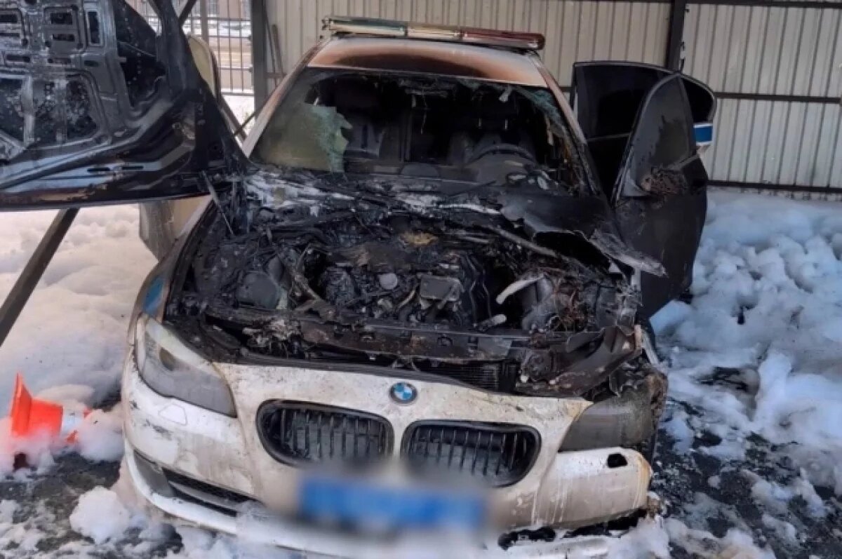    В Петербурге арестован подросток по делу о поджоге автомобиля полиции