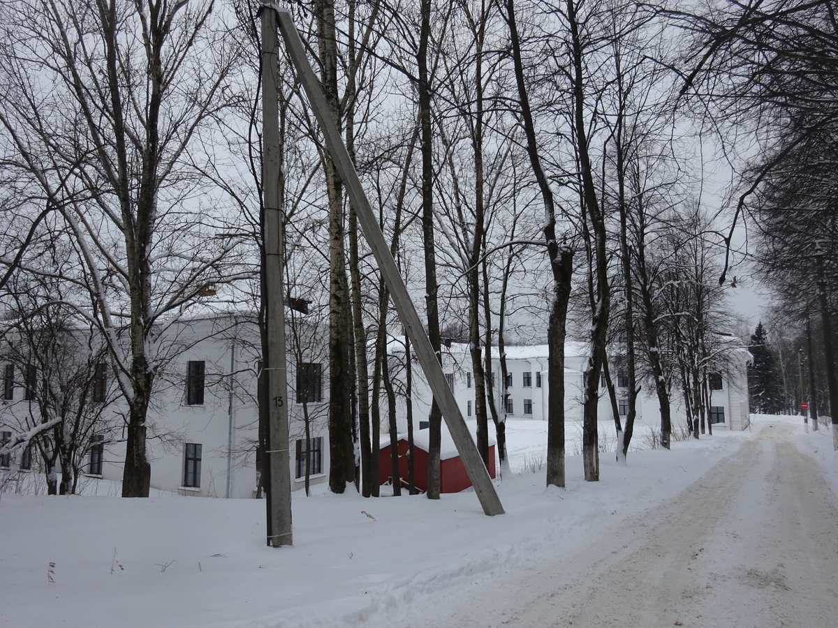 Путь через поселок