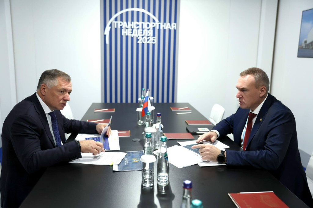    Хуснуллин поддержал планы ХМАО по ремонту федеральной трассы от Сургута до Тюмени