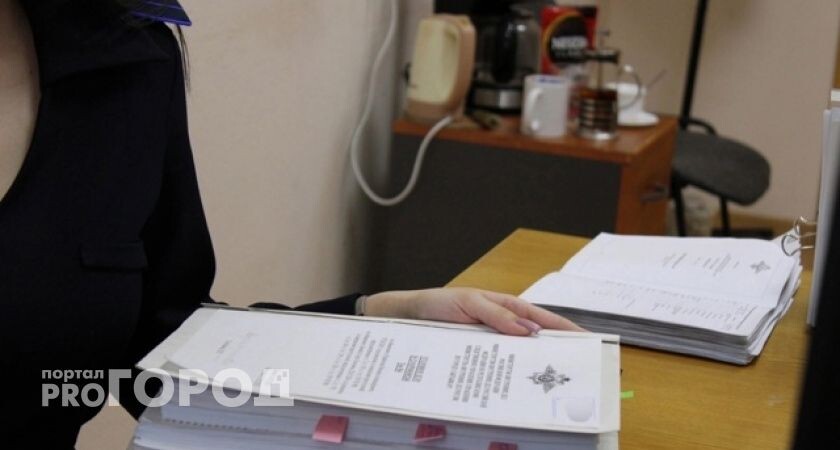    В Коми сотрудница дома-интерната воровала деньги у подопечного