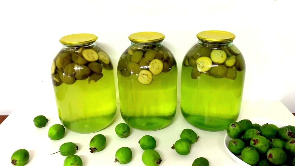 Компот из Фейхоа