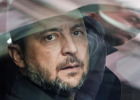    Система дала трещину. «Слуги народа» отказываются идти на сегодняшнюю встречу с Зеленским