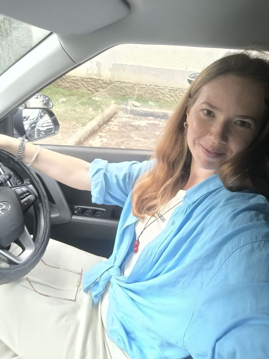 Мои первые вождения. По глазам видно, как я счастлива! :)