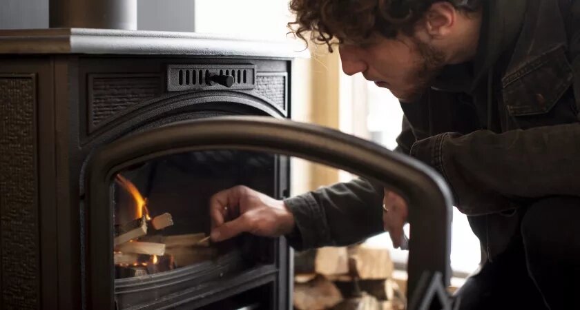    Одна таблетка на дрова — и дымоход чист до неприличия: от векового слоя сажи нет и следа - тяга 10 из 10