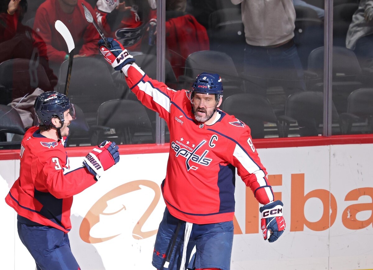     ClutchPoints о продолжающем переписывать историю Овечкине: забил на одной арене больше, чем Хоу