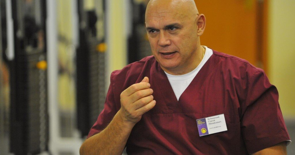 Почему после 50 тело буквально сдавливает сосуды и органы? Бубновский объясняет, что спасет