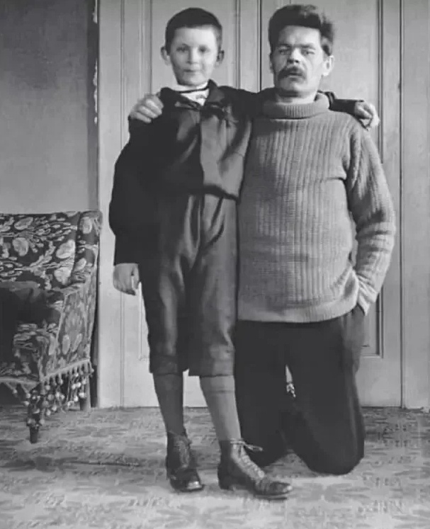 Максим Горький с сыном