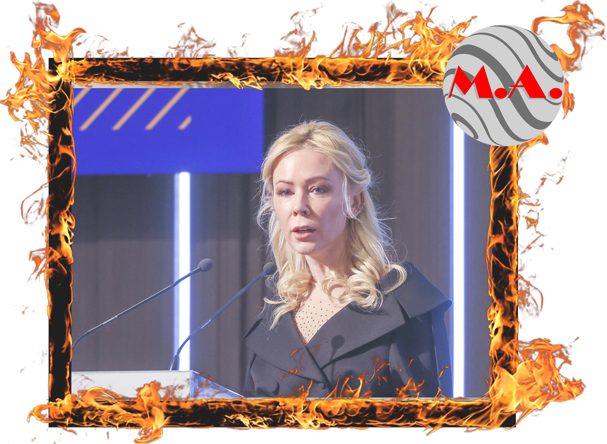 Екатери́на Миха́йловна Мизу́лина — российская общественная деятельница и доносчица. Блогер, член Общественной палаты РФ, директор «Лиги безопасного интернета», исполнительный директор Национального центра помощи детям. Дочь бывшего сенатора Российской Федерации Елены Мизулиной.