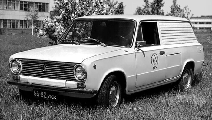 Двухместный фургон ВАЗ-21029