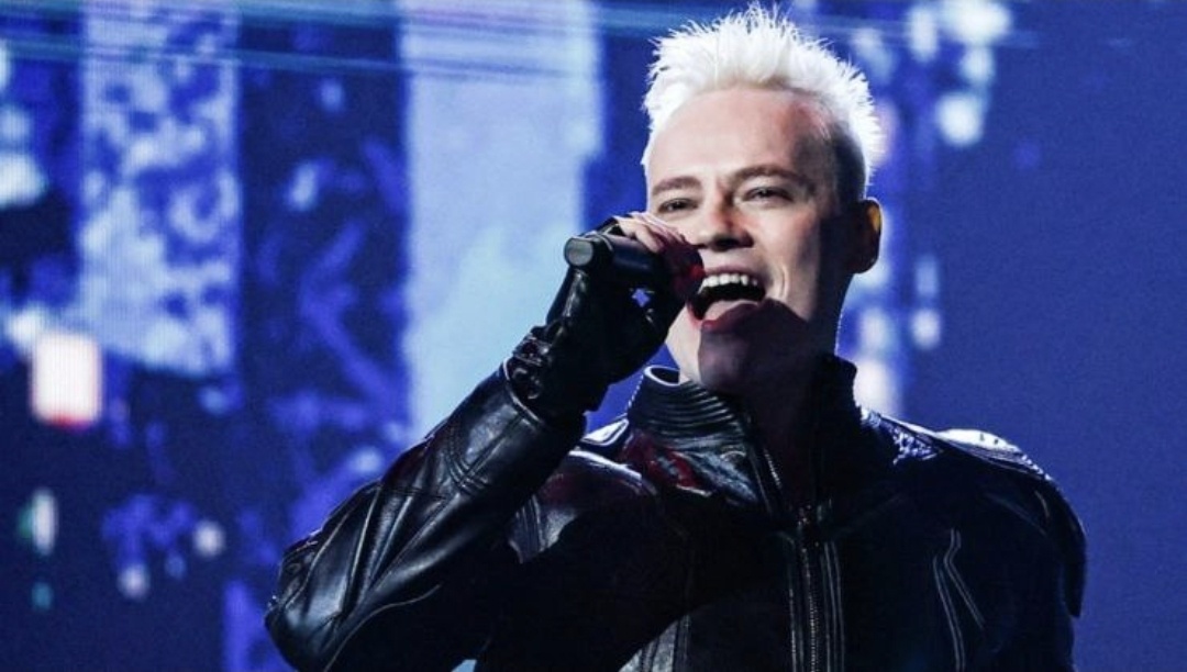 Ярослав отдых откладывает на потом. Из интернета 