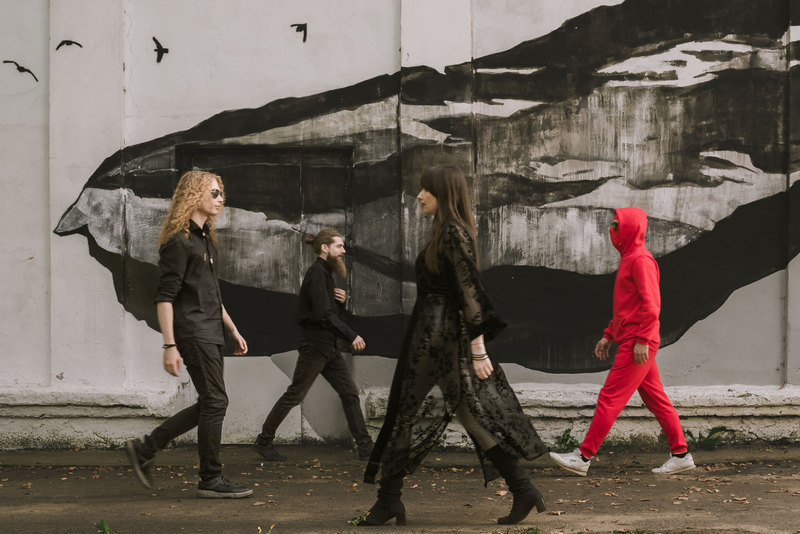  Fibi Band: «Вопреки»