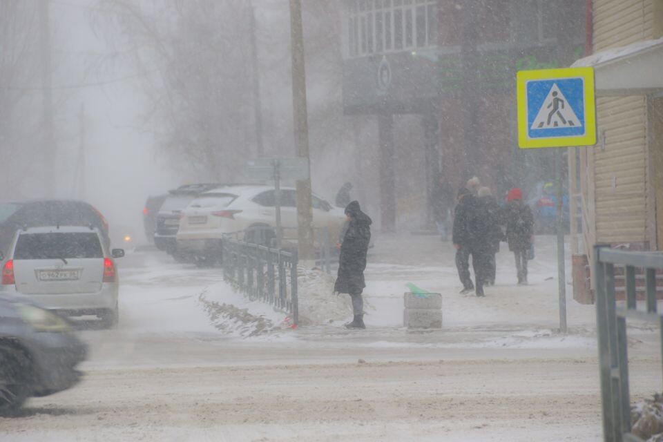    Метель и штормовой ветер в Барнауле. Источник: Виталий Барабаш