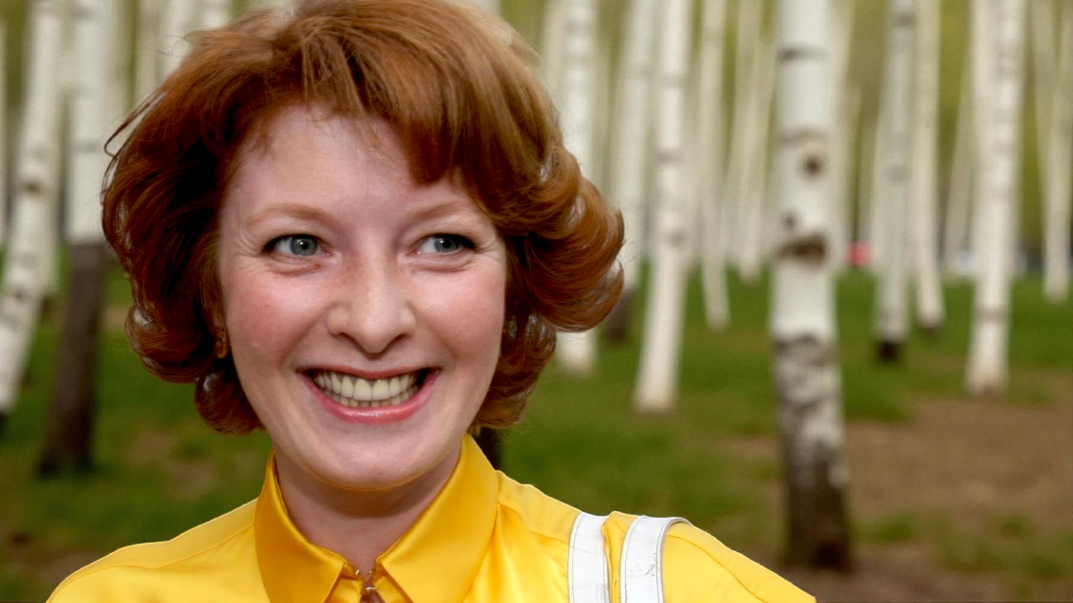 Звезда «Охоты на Золушку» Амалия Мордвинова вернулась в РФ после 16 лет молчания