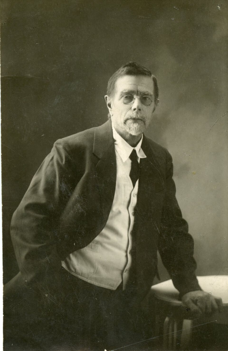 Борисов Сергей Иванович. 22 апреля 1929 г. АГКМ ОФ 17269/2. Ф-7396.
