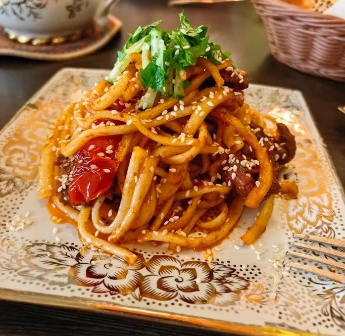  Обед в кафе узбекской кухни TashKent Фото автора - Татьяна Фомичева