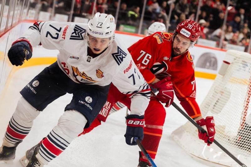    Фото пресс-служба ХК «Автомобилист» / Момент матча