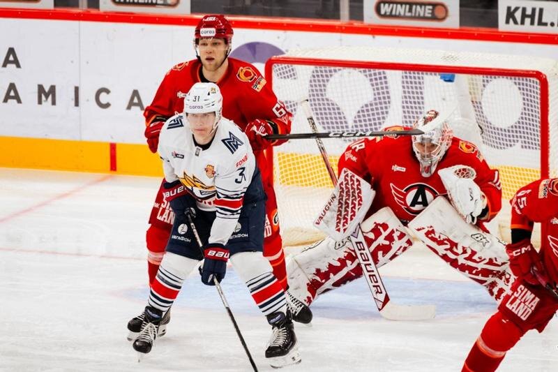    Фото пресс-служба ХК «Автомобилист»/ Момент матча