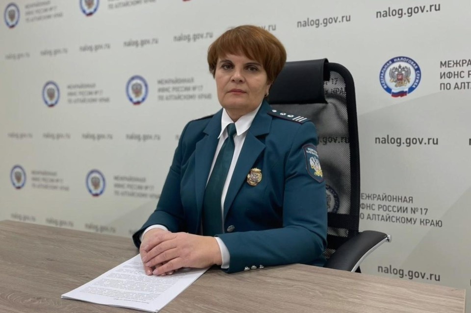    Наталья Аносова, заместитель начальника контрольного отдела №8 Межрайонной ИФНС России №17 по Алтайскому краю Анна ПЕРЕВОЩИКОВА