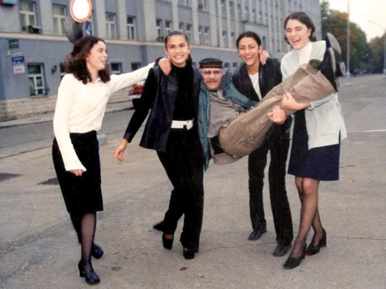 Виктор Проскурин со своими студентами