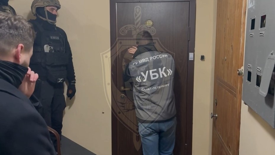    В Петербурге задержали группу телефонных мошенников Автор фото: ГУ МВД по Петербургу и Ленобласти