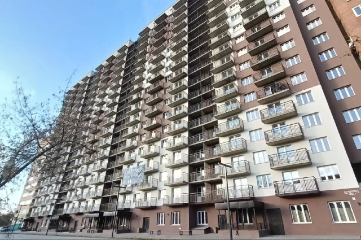    В Красноярске ввели в эксплуатацию 17-этажный долгострой на Грунтовой