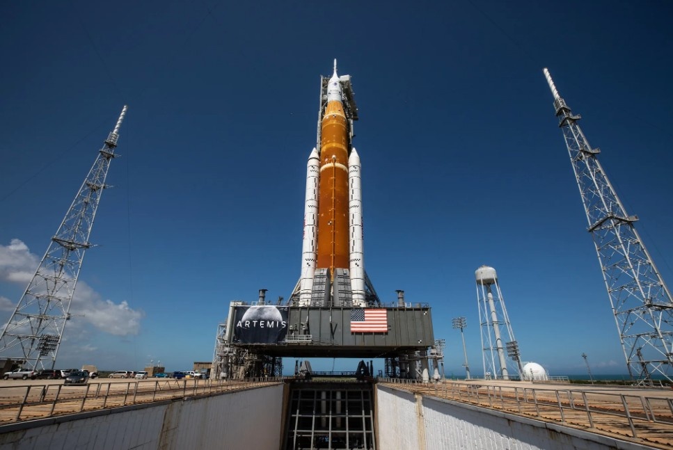 Ракета-носитель SLS от Боинг