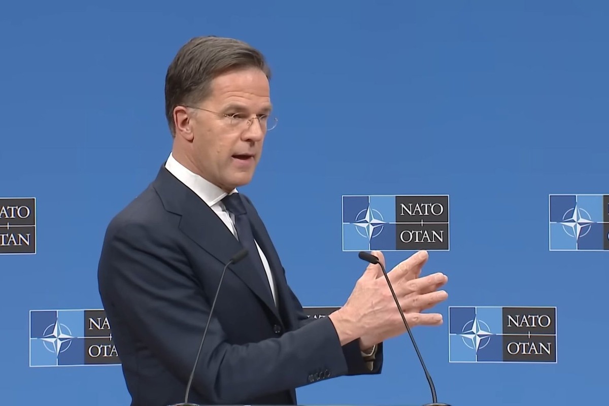   скриншот из видео «NATO Secretary General pre-ministerial press conference at Defence Ministers Meeting, 12 FEB 2025» с канала «NATO News»