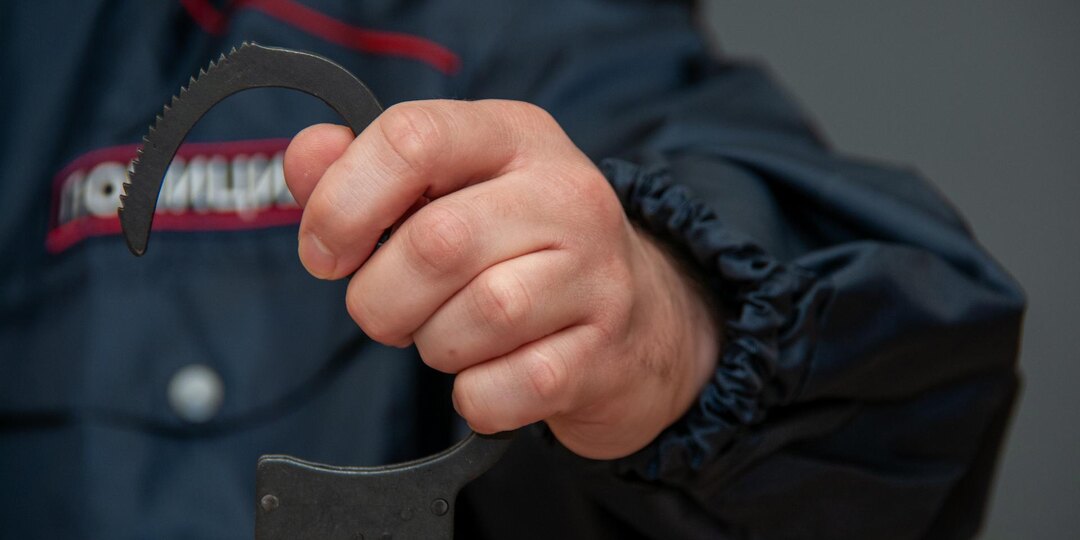 Студентку-биофизика задержали за поджоги вышек связи в Петербурге