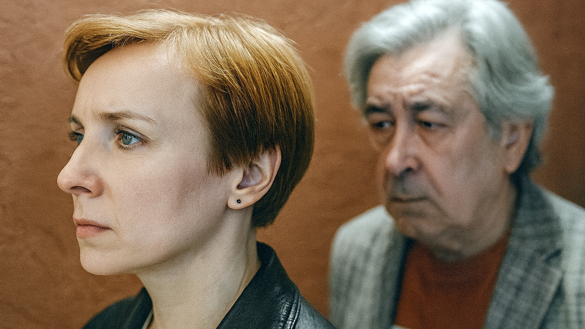 Зачем ты это сделала? - спросил муж, увидев кредит. Чтобы ты ходил, а не лежал с горшками