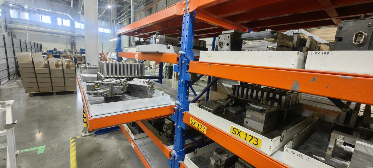 Стеллажи серии Slide ООО "Фирма "Сатурн" 