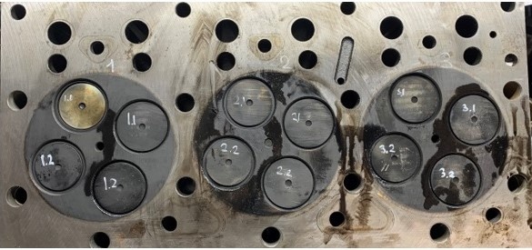 Фото 2. ГБЦ. Вид со стороны плоскости разъема.