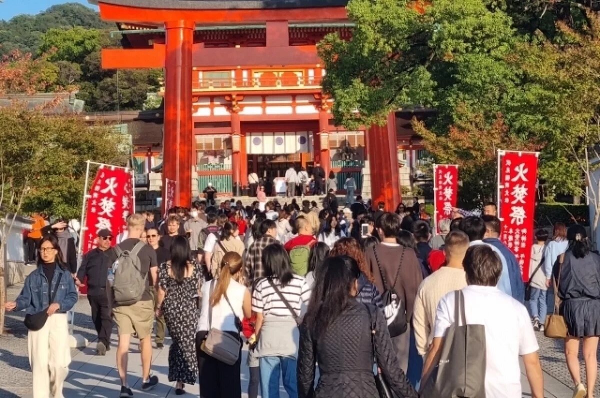    Есть и такие туристы, кто уже не первый раз летит в Страну восходящего солнца — настолько понравилось