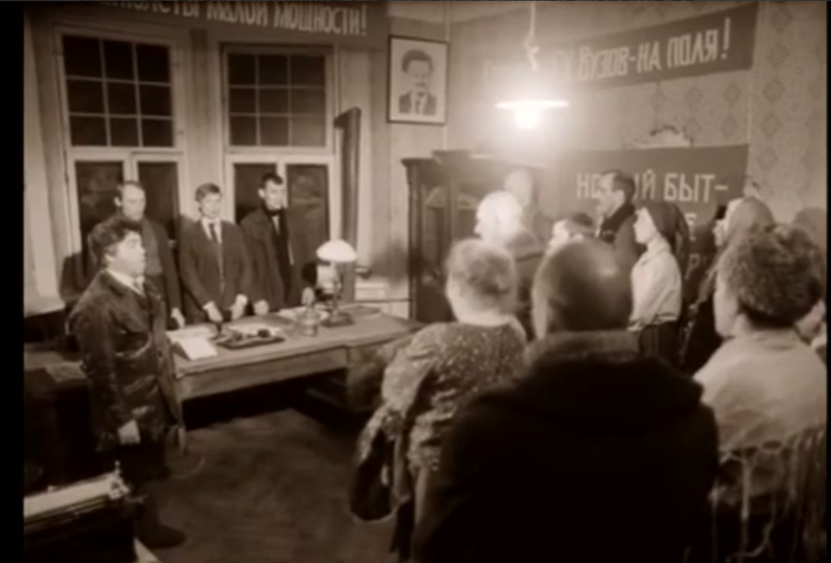 По содержанию просрочка, конечно, ближе Шарикову. Но в обрезе скорее походит на Швондера