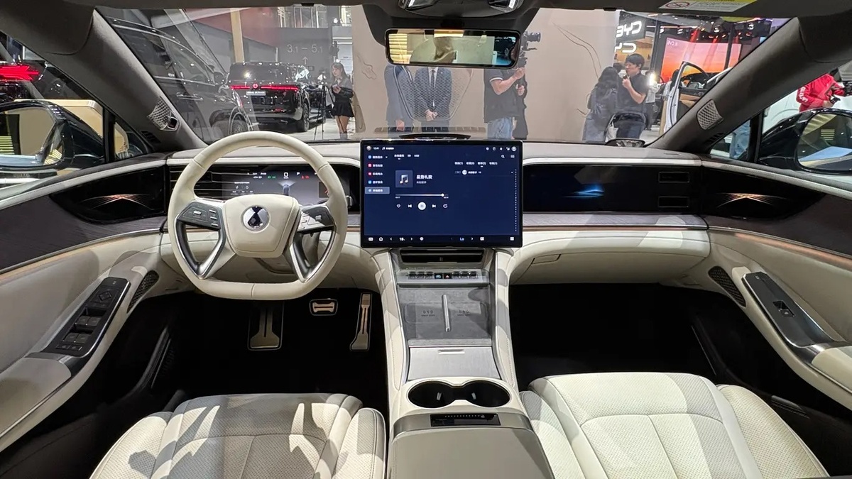 Фото A. Krivonosov для 32CARS.RU  📷
