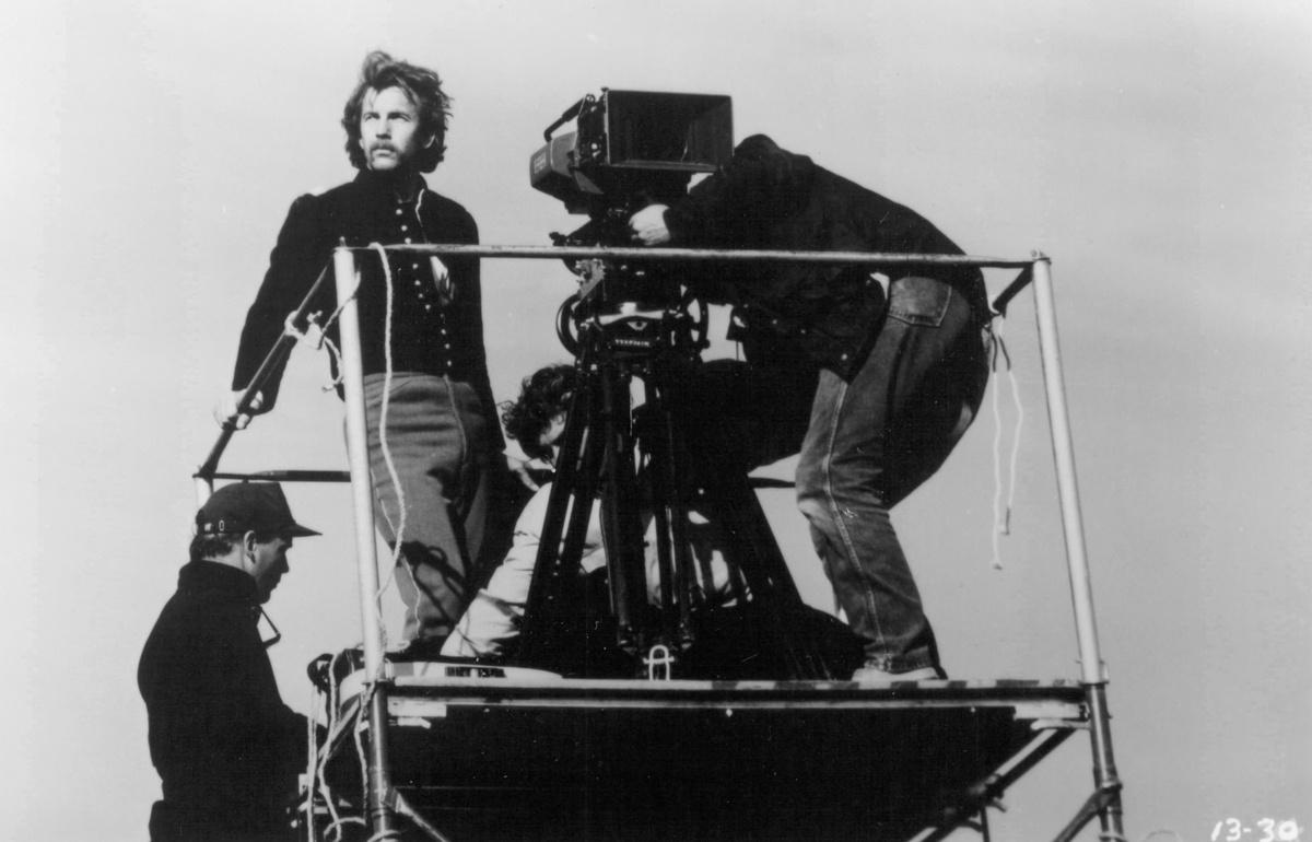 На съемочной площадке «Танцующего с волками»