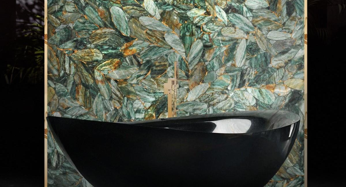 Панно из кварца Quartz Green в интерьере ванной комнаты