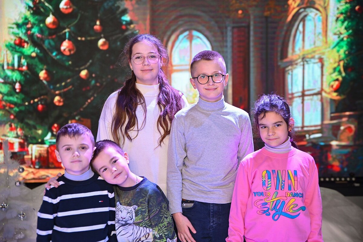    Москонцерт начал новогоднюю акцию помощи детям из новых регионов России