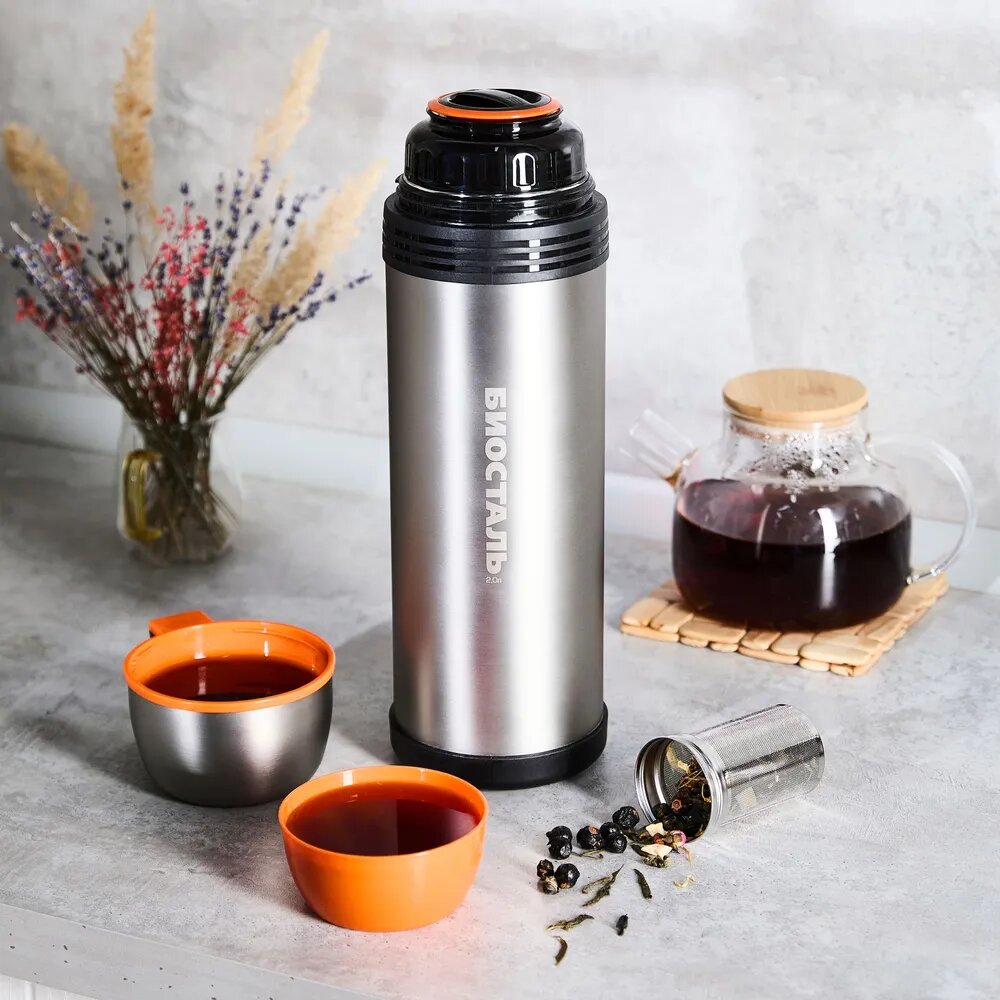 Термос объёмом 2 литра