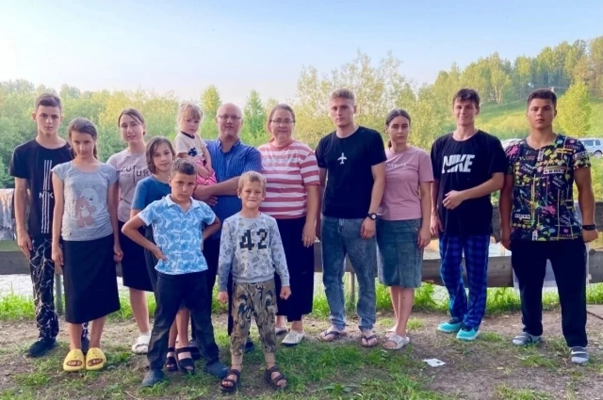    Новокузнечанка, которая растит 11 детей, стала «Матерью-героиней»